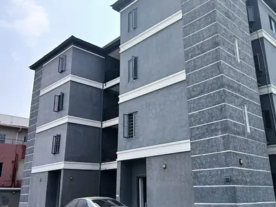 8 Units of 3 Bedrooms Flat with BQ and Swimming Pool.