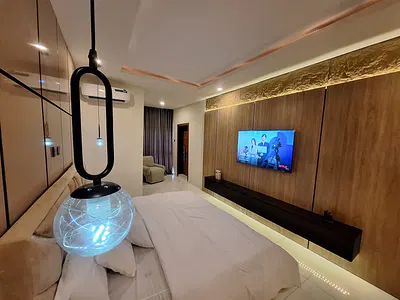 Newly Opened 2-Bedroom Apartment with Pool & PS5