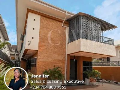 5 Bedroom Detached Duplex