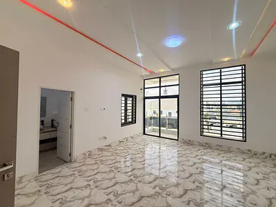 Brand New 4 Bedroom Spacious Terrace Duplex, BQ, Serene Neighborhood