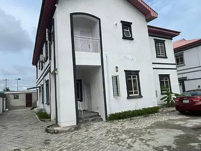 2 Bedroom Apartment