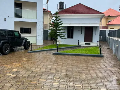 5-Bedroom, 3-Bedroom & 2units 1-Bedroom