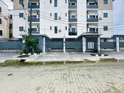 2bedroom Apartment with Swimming Pool &gym in Ikate