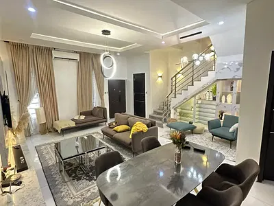 Tastefully Built Luxury 4 Bedroom Detached Duplex