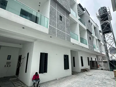 5 Bedroom Terraced Duplex