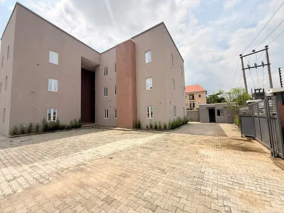 Brand New 6 Units of Spacious 2 Bedrooms Apartment