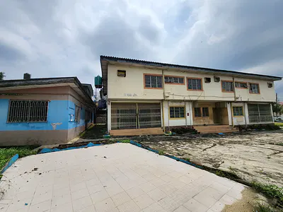 Lovely 2 Units of 5 Bedroom Detached Duplex