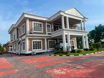 7 Bedrooms Fully Detached Ensuite Duplex in Amen Estate