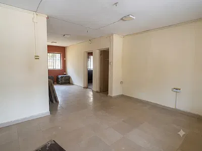 A Standard and Well Spacious 3 Bedroom Ground Floor