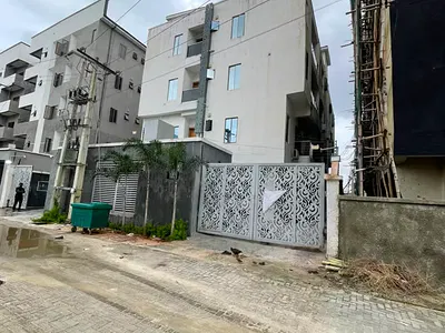 Luxury Defined 2 Bedroom Fully Furnished Apartment with Elevator
