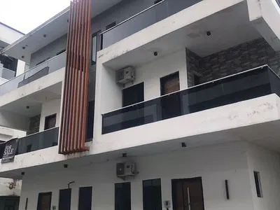 Furnished 5 Bedroom Semi Detached