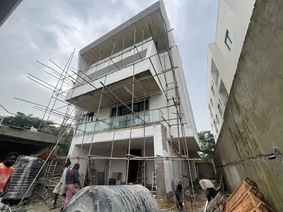 Contemporary 6 Bedroom Fully Detached Duplex