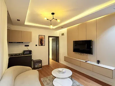 Luxury 1bedroom Apartment Akoka Yaba Price:100k Caution Fee 50, 000
