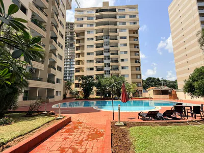 Spacious Luxury 3 Bedroom Apartments