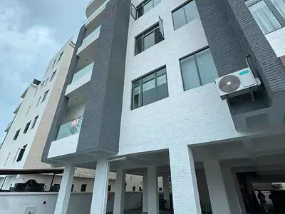 2/3 Bedroom Flat