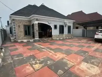 Well Gated 3bedroom Bungalow