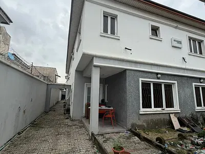6 Bedroom Semi Detached Duplex