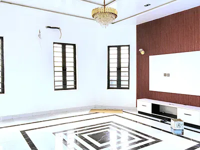 Brand New 4 Bedroom Duplex