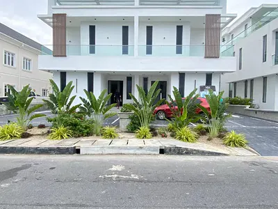 Beautifully Build 5bedroom Semi Detached Duplex