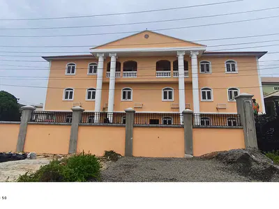 Luxury 3 Unit of 5 Bedroom Terrace with 2 Unit 4 Bedroom Penthouse