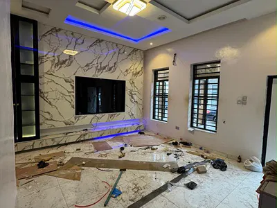 Beautiful N Massive Studio Apartment with Open Fitted Kitchen