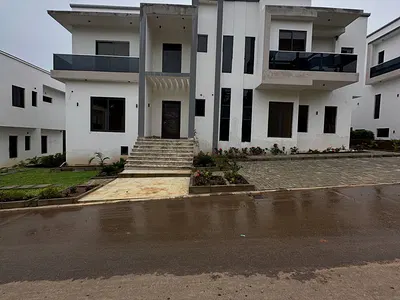New 4 Bedroom Detached Duplex + Boys Quarters