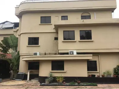Prime Land Measuring 1, 150SQMS with an Old Detached House