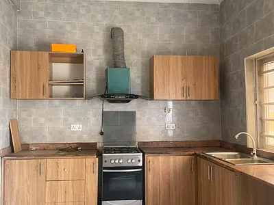 Lovely 4 Bedroom Datched Duplex