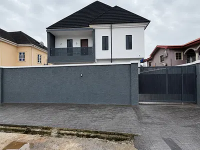 Well Finished 5 Bedrooms Detached Duplex with BQ