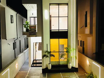 5 Bedroom Fully Detached Duplex