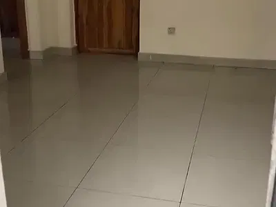 Spacious 3 Bedroom Apartment in a Quite Environment (Ground Floor)