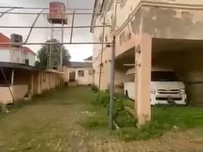 9 Bedroom Duplex in Apo Legislative Quarters with 4 Rooms BQ
