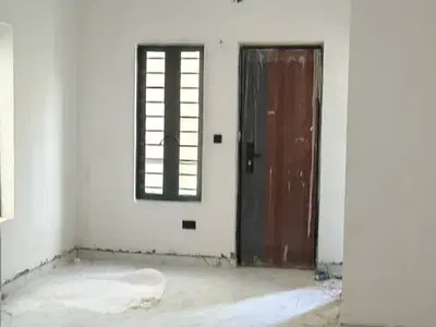 Newly Built 2 Bedroom Spacious Service Apartment with Pool, Gym & Solar