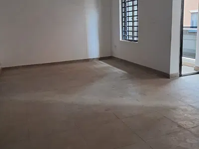 3 Bedrooms Flat in an Estate Off Mobolagi Bank for Let