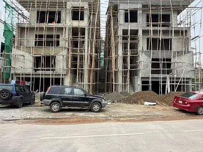 6 Bedroom Detached Duplex