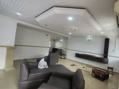 Luxurious Massive 3bedroom Flat