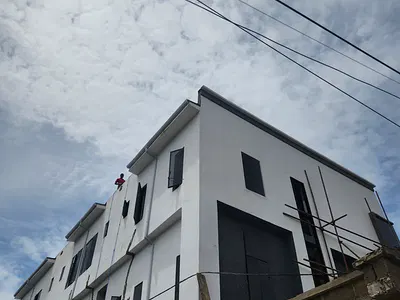 Luxury Newly Built 4 Bedroom Terrace Duplex