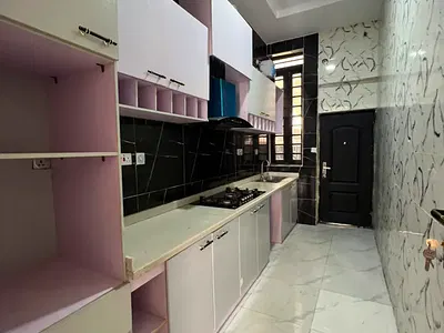 4 Bedrooms Terrace Duplex