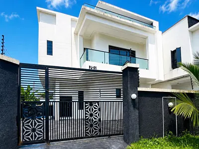 Newly Built 5bedroom Fully Detached Duplex