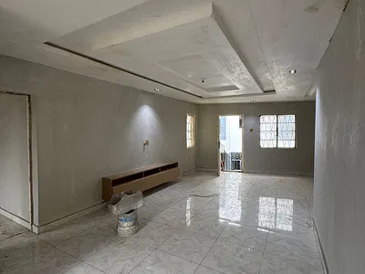 Tastefully Renovated 3 Bedroom Apartment