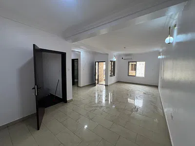 4 Bedroom Terraced Duplex