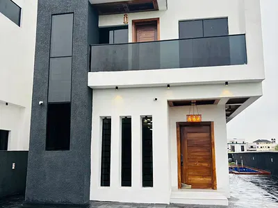 Smart 5-Bedroom Fully Detached Duplex with BQ, Cinema & Solar