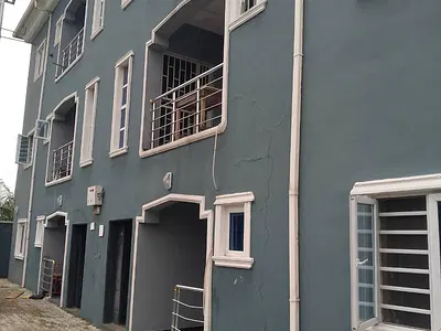 Luxurious 2 Bedroom Flat Upstair