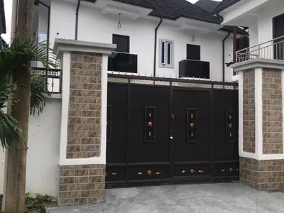 Luxury 2 Bedroom Duplex