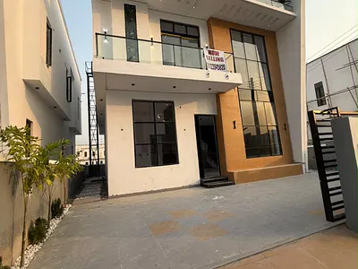 4 Bedroom Fully Detached for Sale