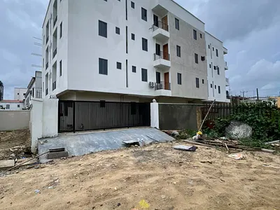 Luxury 1 Bedroom Apartment with Amazing Facilities