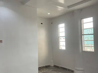 Standard and Well Renovated One Bedroom with Big Kitchen