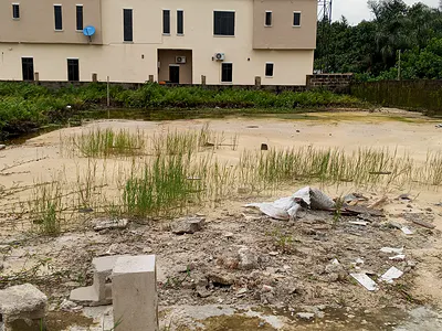 Distress Land 400SQM