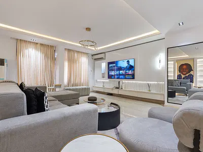 Luxury 3 Bedroom Apartment