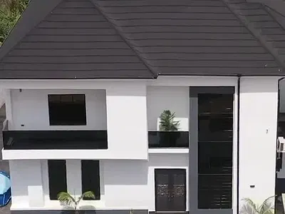 6 Bedroom Modern Duplex